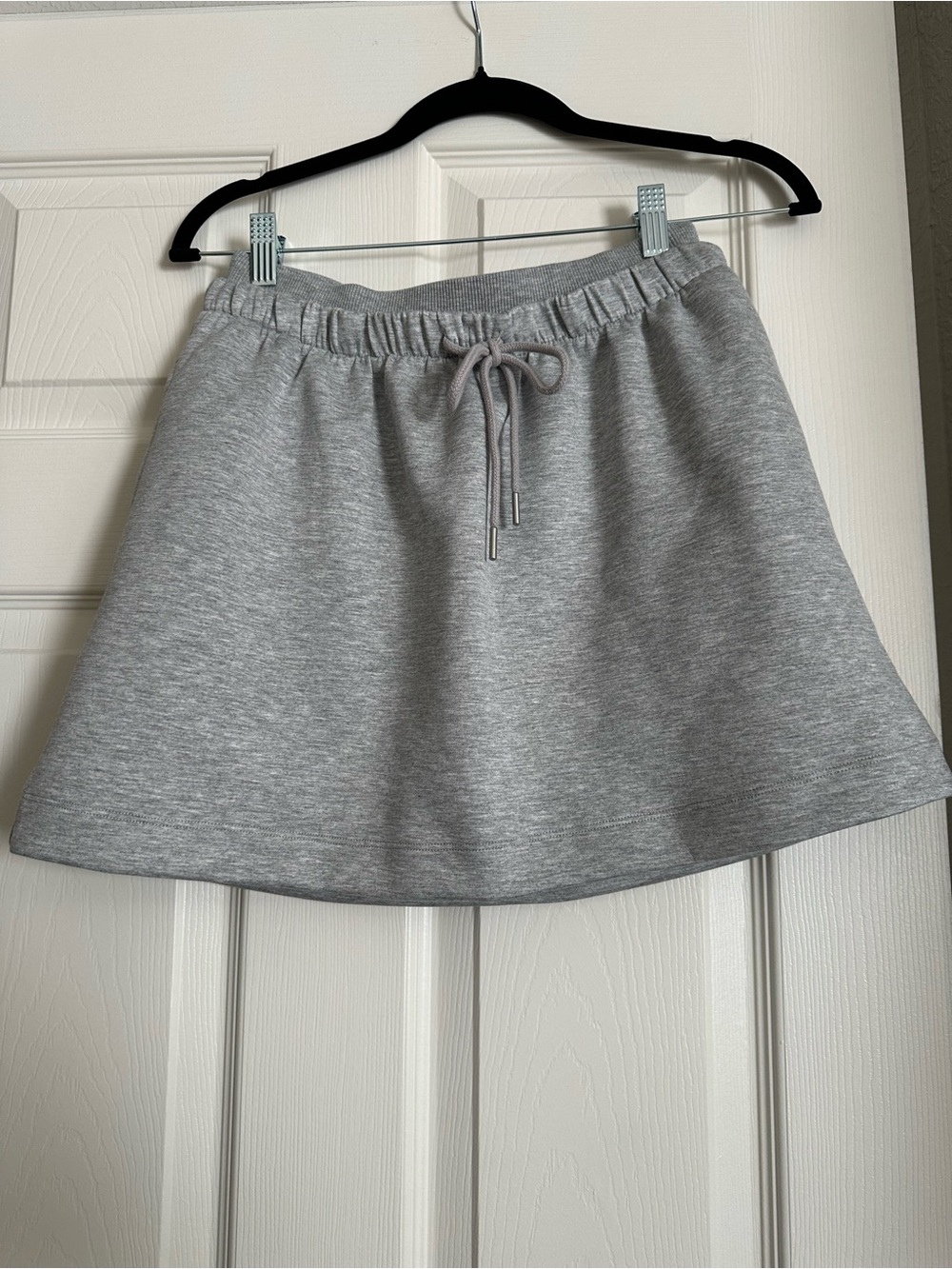 Walmart brand women’s skort - size small scrub- NWT